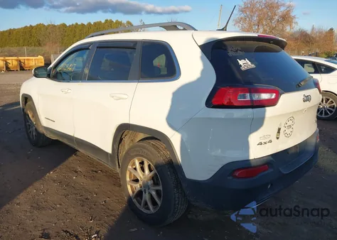 2016 Jeep Cherokee Latitude z USA, uszkodzony, nr VIN 1C4PJMCS7GW335098